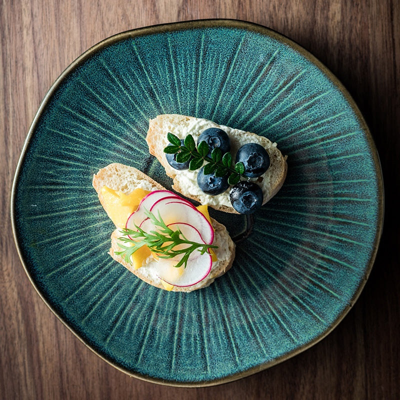 Aurora Oak Retro Serving Plate