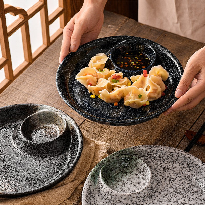 twin-harmony-divided-dumpling-plate-04_e5b8cf2f-af99-48ab-b9db-bd2ff48aa6b2.jpg